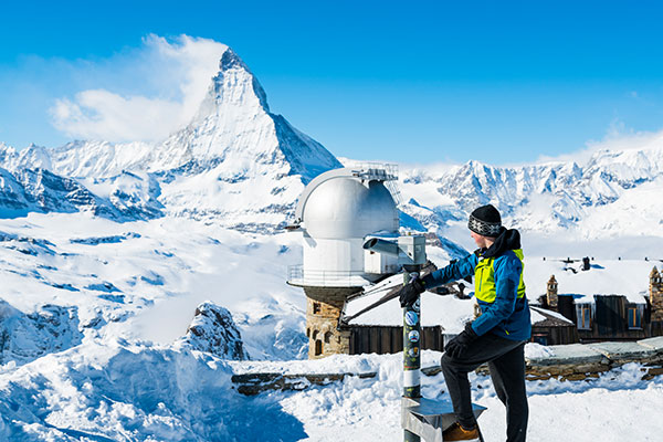 Ausblick aufs Matterhorn - Weihnachten im Schnee