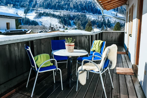 Terrasse mit Ausblick in der Ferienwohnung Badbruckerweg