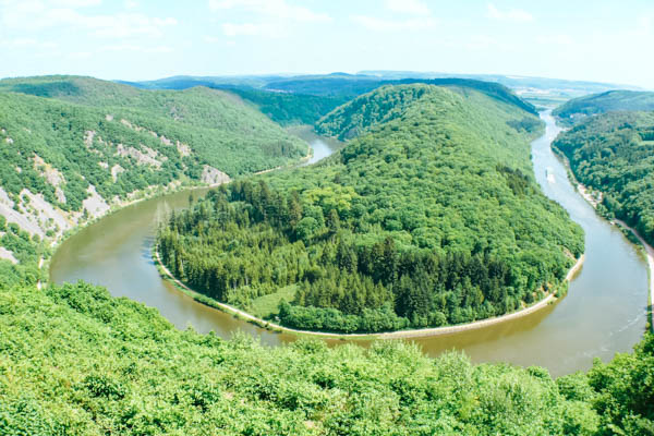 Saarschleife - Blick auf die Saar und den Wald