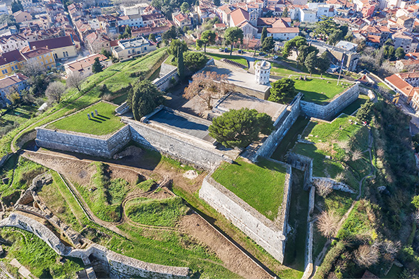 Das Kastell von Pula