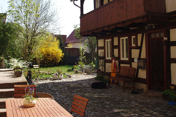 Hof vom Austragshaus Rhön